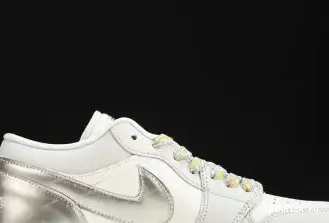 Tear SE 1 Silver Low Away Jordan 0511